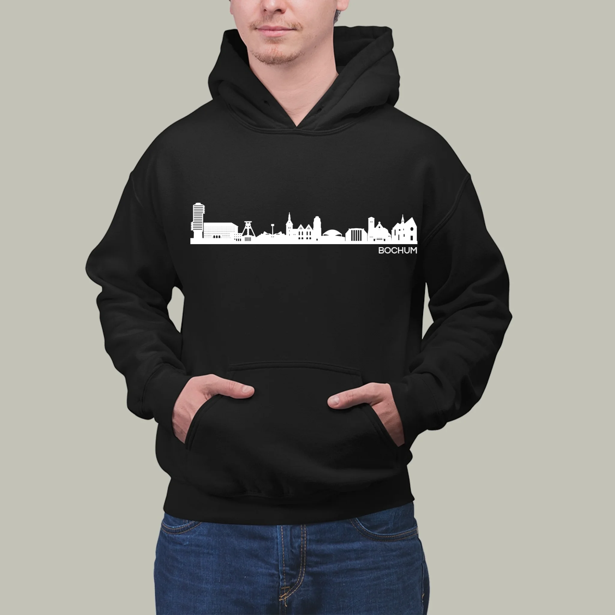 Personalisierbarer schwarzer Hoodie mit Skyline und Stadtname – Vorderansicht