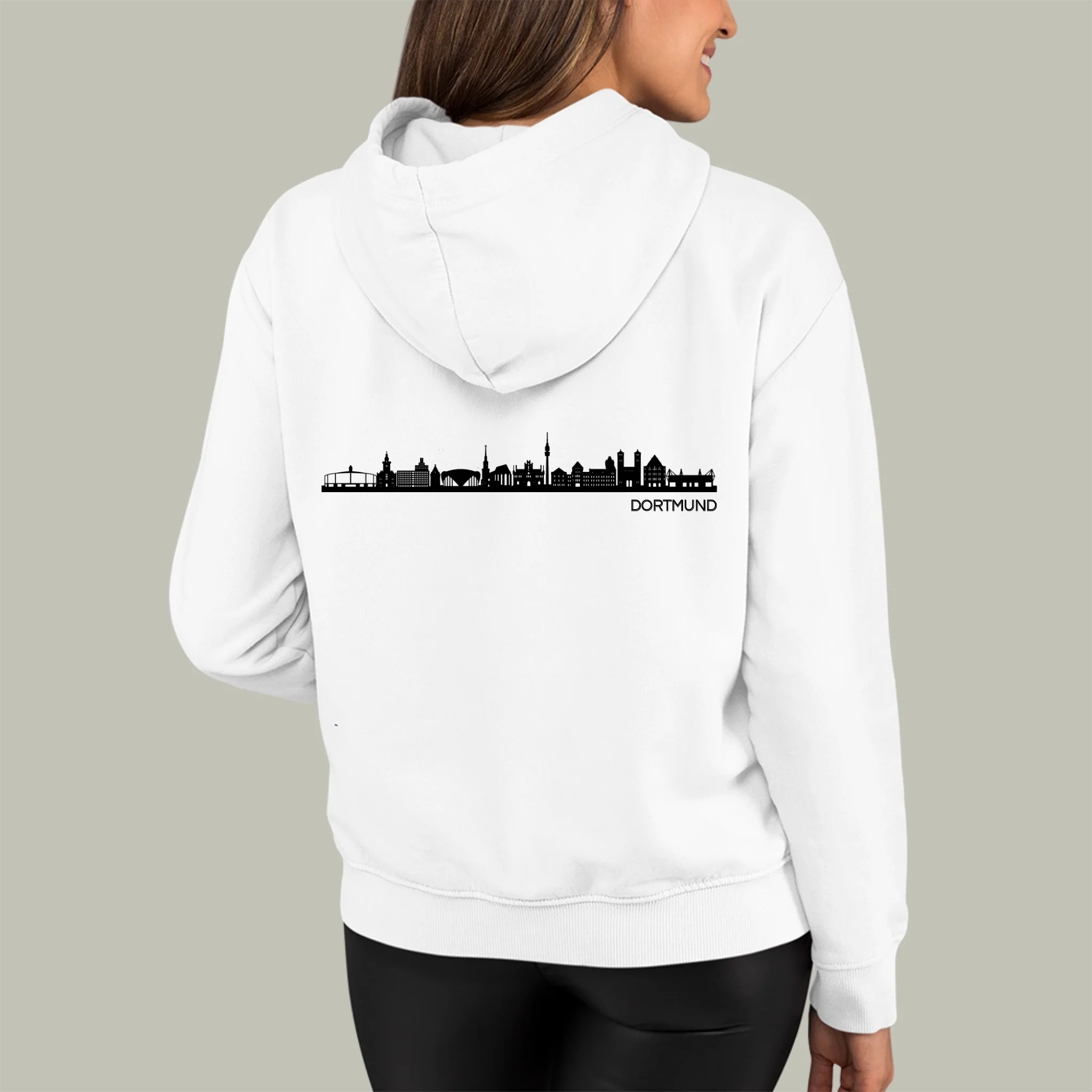 Skyline – Personalisierbarer Hoodie mit deiner Stadt-back
